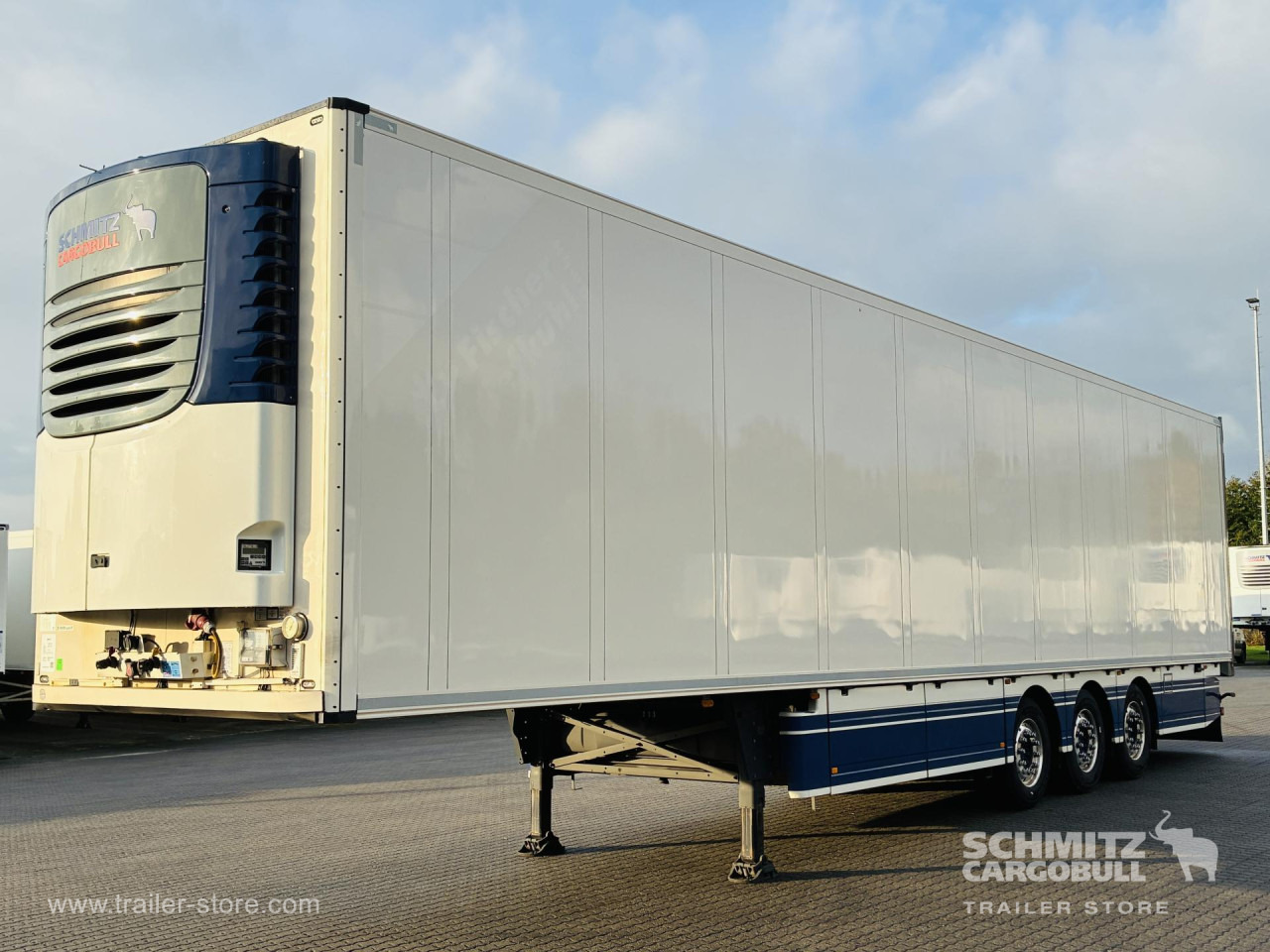 SCHMITZ Auflieger Tiefkühler Multitemp Double deck - Isotermisk semitrailer: bilde 1 SCHMITZ Auflieger Tiefkühler Multitemp Double deck - Isotermisk semitrailer: bilde 1