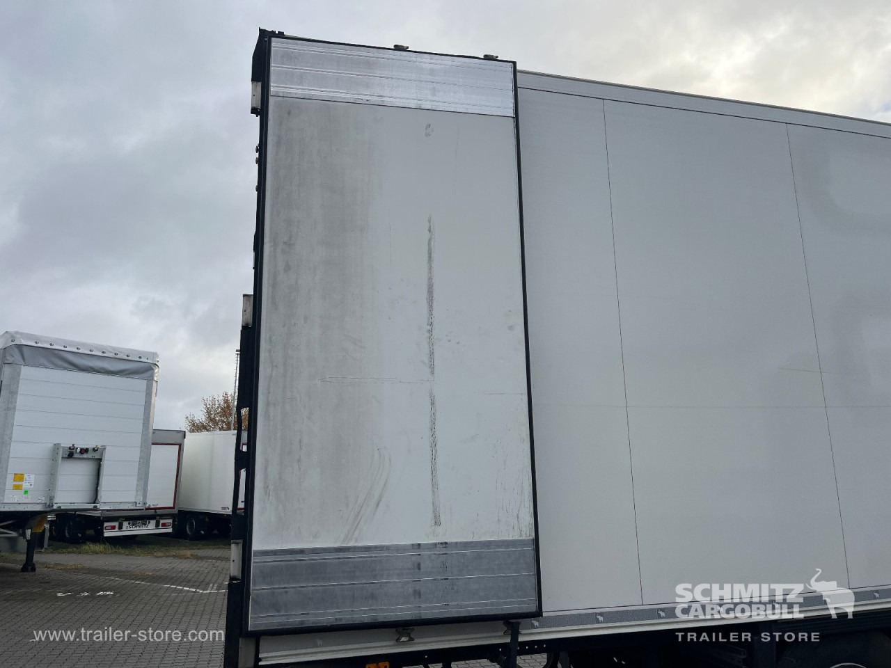 SCHMITZ Auflieger Tiefkühler Standard Double deck - Isotermisk semitrailer: bilde 4 SCHMITZ Auflieger Tiefkühler Standard Double deck - Isotermisk semitrailer: bilde 4