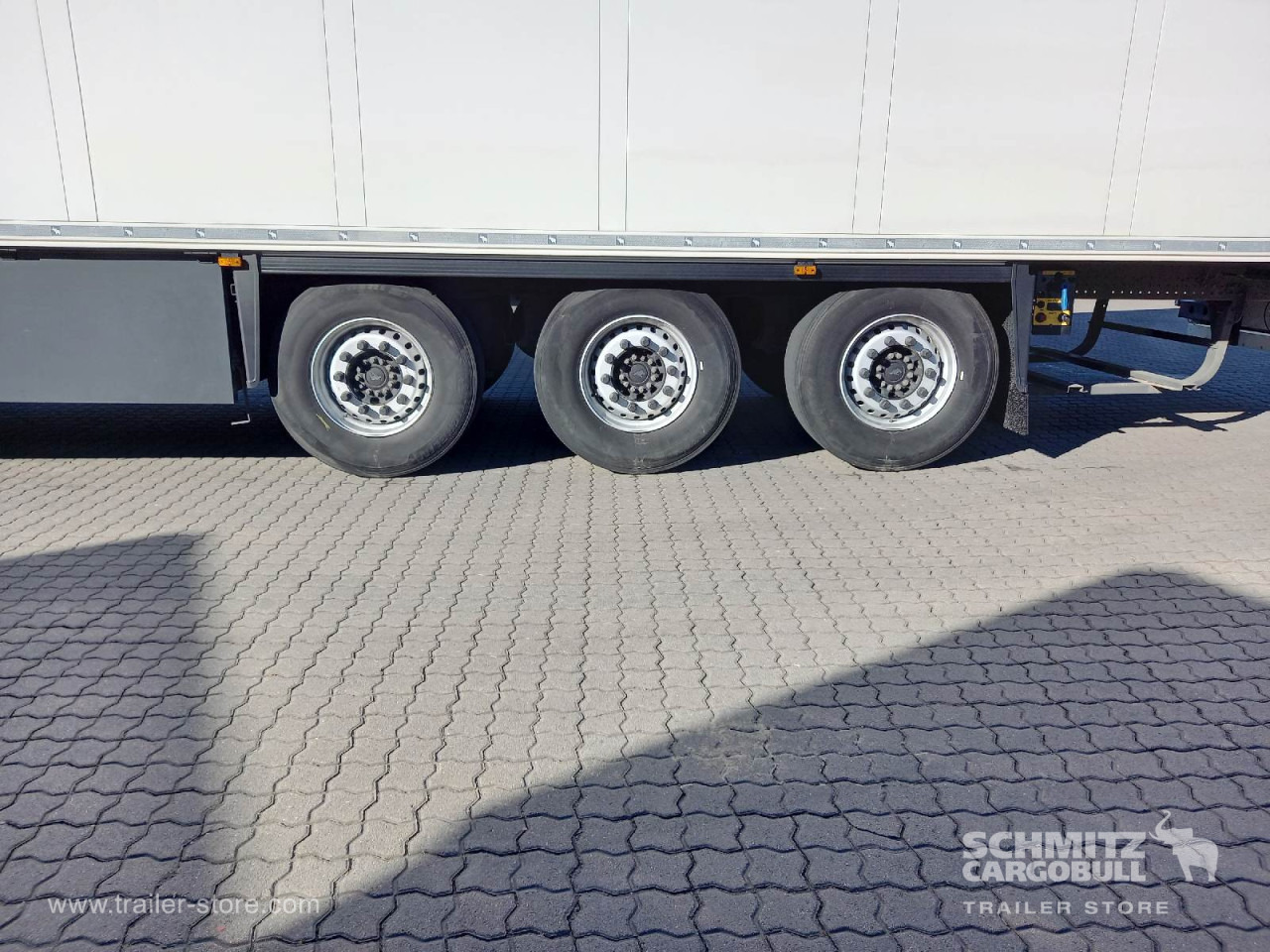 SCHMITZ Auflieger Tiefkühler Standard Double deck - Isotermisk semitrailer: bilde 2 SCHMITZ Auflieger Tiefkühler Standard Double deck - Isotermisk semitrailer: bilde 2