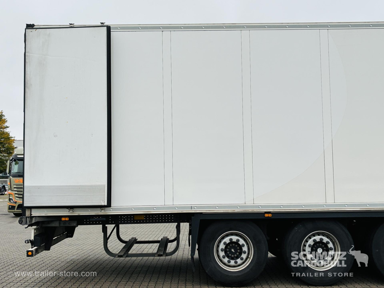 SCHMITZ Auflieger Tiefkühler Standard Double deck - Isotermisk semitrailer: bilde 2 SCHMITZ Auflieger Tiefkühler Standard Double deck - Isotermisk semitrailer: bilde 2
