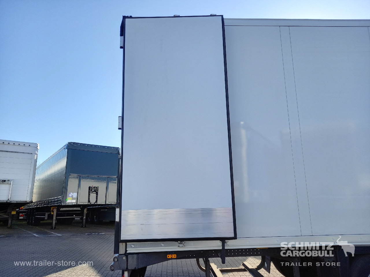 SCHMITZ Auflieger Tiefkühler Standard Double deck - Isotermisk semitrailer: bilde 4 SCHMITZ Auflieger Tiefkühler Standard Double deck - Isotermisk semitrailer: bilde 4