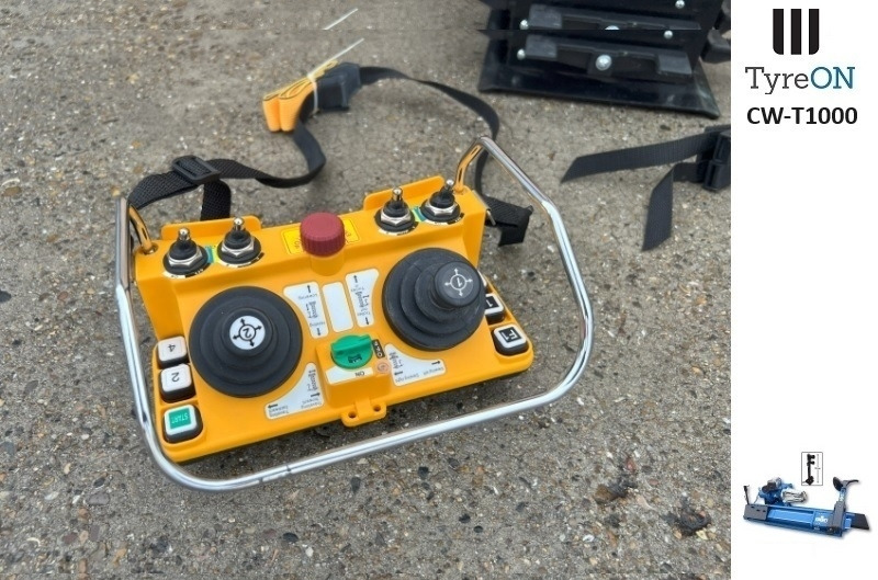 T1000W truck tyrechanger 56 Inch 2 mounting speeds - fully automatic - power 4kW+4kW - Wireless controller (as extra) - Verkstedutstyr: bilde 3 T1000W truck tyrechanger 56 Inch 2 mounting speeds - fully automatic - power 4kW+4kW - Wireless controller (as extra) - Verkstedutstyr: bilde 3