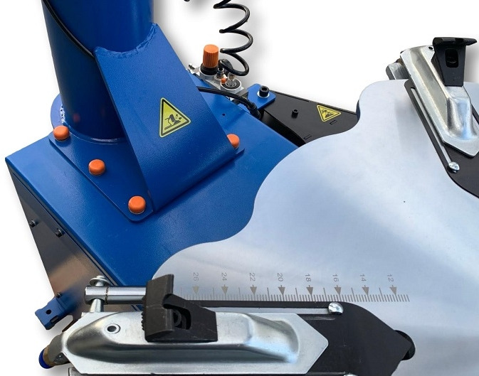 TC26AH car tyre changer - 2 helper arms - Air booster - Verkstedutstyr: bilde 3 TC26AH car tyre changer - 2 helper arms - Air booster - Verkstedutstyr: bilde 3