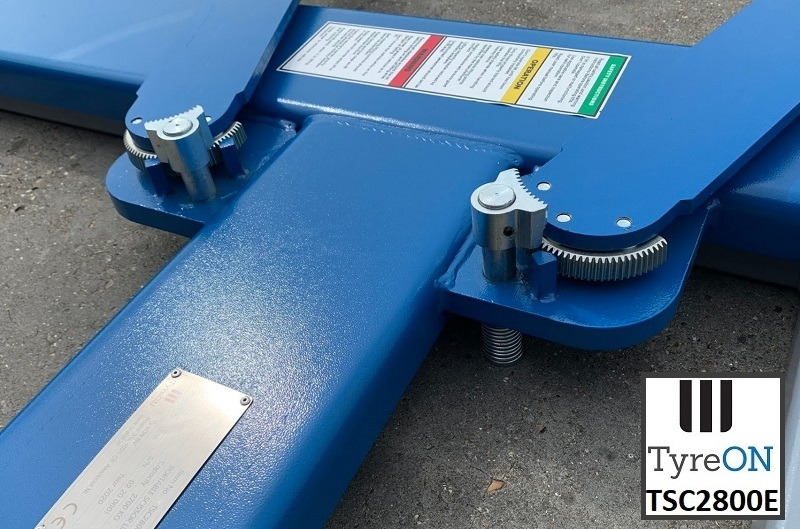 TSC2800E mobile car scissor lift - automatic locking of the lifting arms - 230V - Verkstedutstyr: bilde 2 TSC2800E mobile car scissor lift - automatic locking of the lifting arms - 230V - Verkstedutstyr: bilde 2