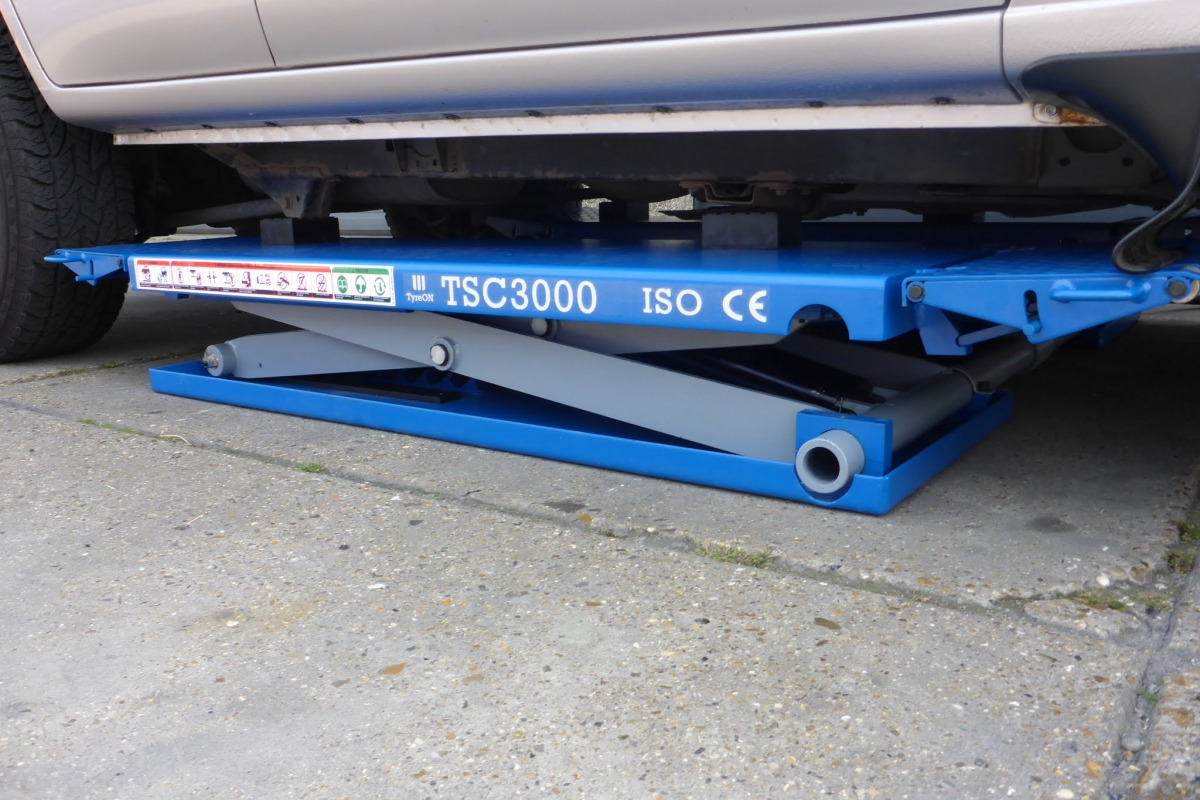 TSC3000E mobile car scissor lift with electrical release - 230V - Verkstedutstyr: bilde 5 TSC3000E mobile car scissor lift with electrical release - 230V - Verkstedutstyr: bilde 5
