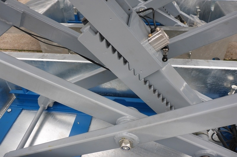 TSC3500X2iL In floor scissor lift - Double extensions - Recessed containers - Verkstedutstyr: bilde 5 TSC3500X2iL In floor scissor lift - Double extensions - Recessed containers - Verkstedutstyr: bilde 5