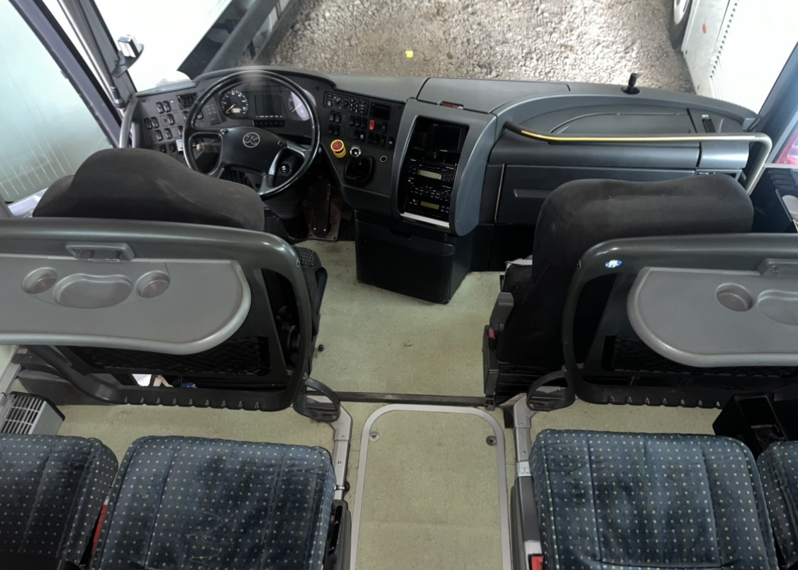 SETRA S 415 HD Top Class - Turistbuss: bilde 4 SETRA S 415 HD Top Class - Turistbuss: bilde 4