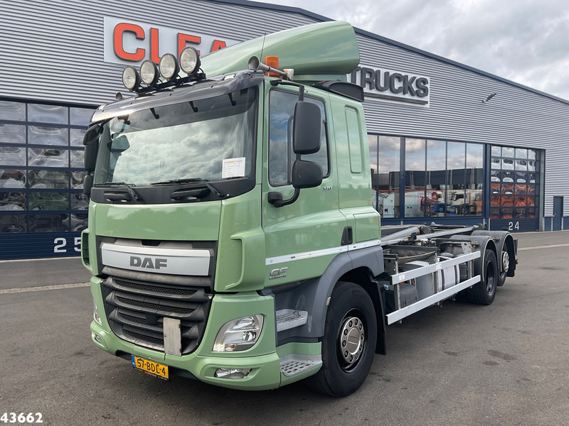 DAF FAR CF 370 Euro 6 VDL 21 Ton haakarmsysteem - Krokbil: bilde 2 DAF FAR CF 370 Euro 6 VDL 21 Ton haakarmsysteem - Krokbil: bilde 2