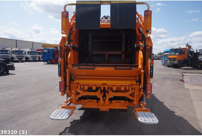 FUSO Canter 9C18 Geesink 7m³ - Søppelbil: bilde 3 FUSO Canter 9C18 Geesink 7m³ - Søppelbil: bilde 3