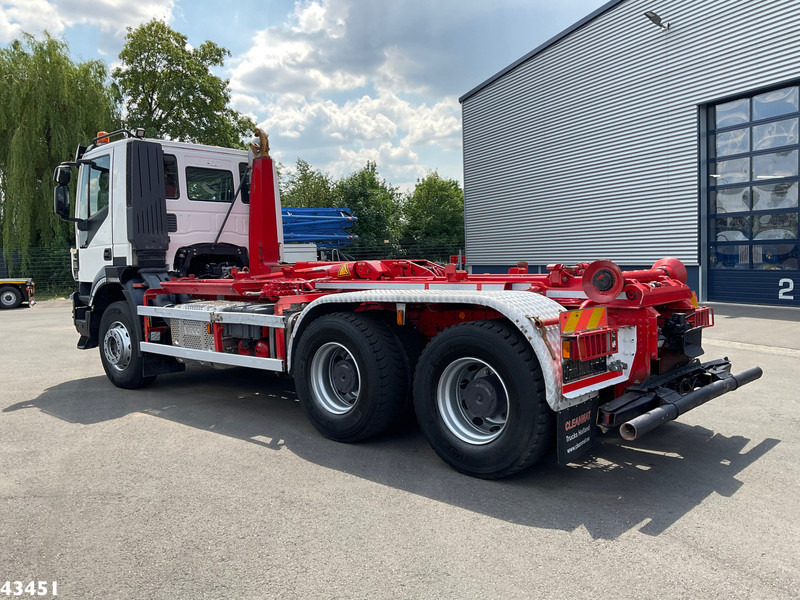 Iveco AD260T 6x4 Euro 6 AJK 20 haakarmsysteem - Krokbil: bilde 4 Iveco AD260T 6x4 Euro 6 AJK 20 haakarmsysteem - Krokbil: bilde 4