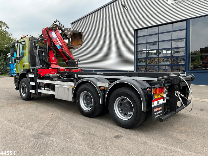 Iveco AD260T41 6x4 HMF 16 Tonmeter Z-kraan - Lastebil med kabelsystem, Kranbil: bilde 4 Iveco AD260T41 6x4 HMF 16 Tonmeter Z-kraan - Lastebil med kabelsystem, Kranbil: bilde 4