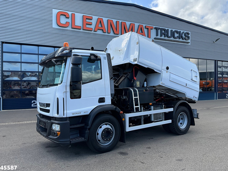 Iveco Eurocargo ML160E22 Johnston Beam VT 650 Just 114.865 km! - Feiebil: bilde 2 Iveco Eurocargo ML160E22 Johnston Beam VT 650 Just 114.865 km! - Feiebil: bilde 2