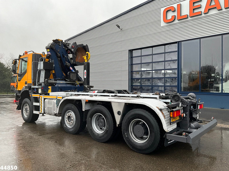 Iveco Trakker AD380T41W 8x6 Euro 6 HMF 19 Tonmeter Z-kraan - Krokbil, Kranbil: bilde 2 Iveco Trakker AD380T41W 8x6 Euro 6 HMF 19 Tonmeter Z-kraan - Krokbil, Kranbil: bilde 2