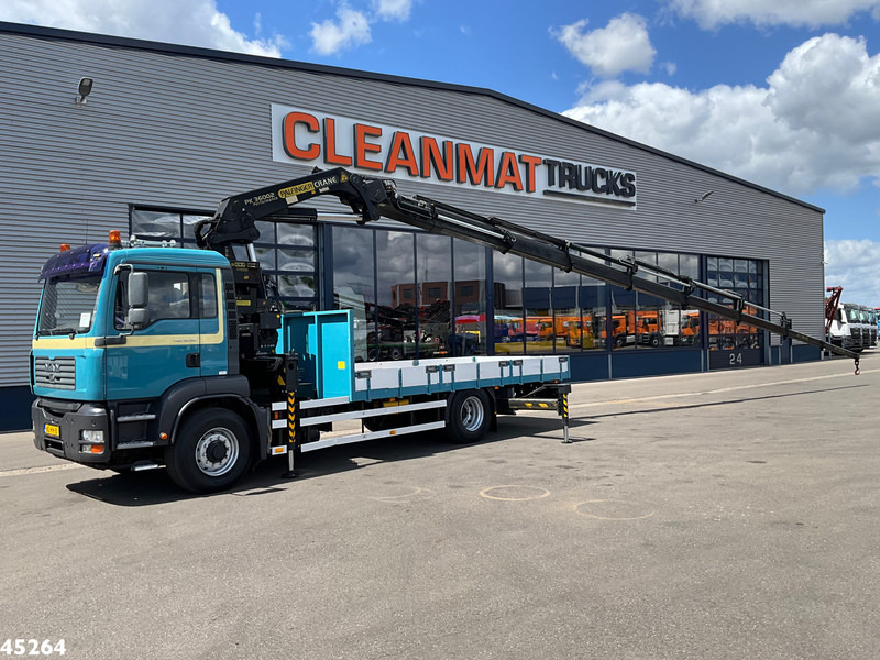 MAN TGA 18.310 4X4H Manual Palfinger 36 Tonmeter laadkraan Just 226.172 km! - Kranbil: bilde 1 MAN TGA 18.310 4X4H Manual Palfinger 36 Tonmeter laadkraan Just 226.172 km! - Kranbil: bilde 1