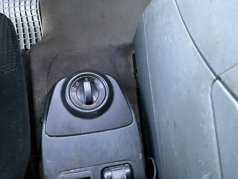 MAN TGA 41.440 8x4 Full Steel AJK 26 Ton haakarmsysteem + Laadplateau met Hiab 28 Tonmeter laadkraan - Krokbil: bilde 5 MAN TGA 41.440 8x4 Full Steel AJK 26 Ton haakarmsysteem + Laadplateau met Hiab 28 Tonmeter laadkraan - Krokbil: bilde 5