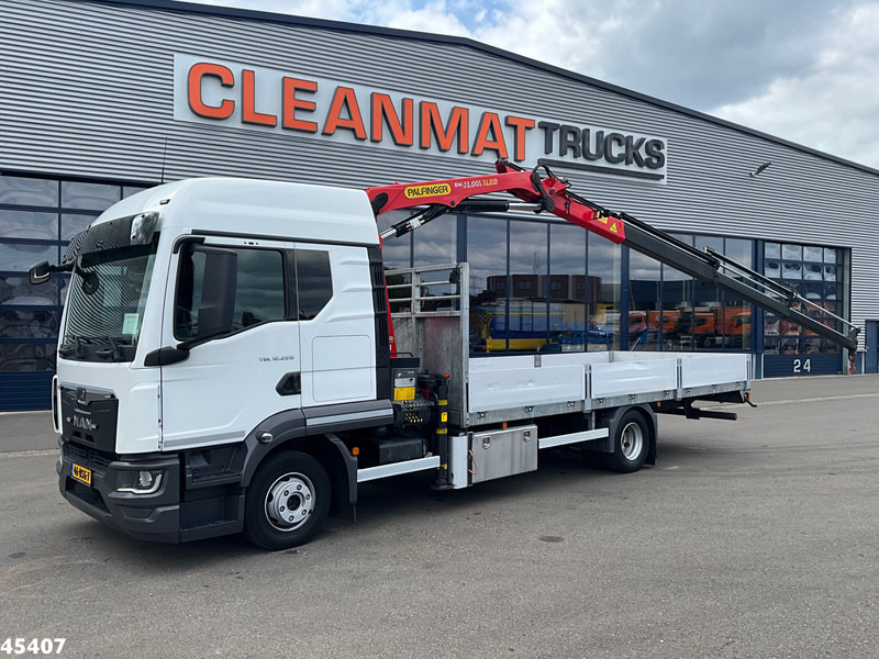 MAN TGL 12.220 Euro 6 Palfinger 11 Tonmeter laadkraan Just 60.518 km! - Kranbil: bilde 1 MAN TGL 12.220 Euro 6 Palfinger 11 Tonmeter laadkraan Just 60.518 km! - Kranbil: bilde 1