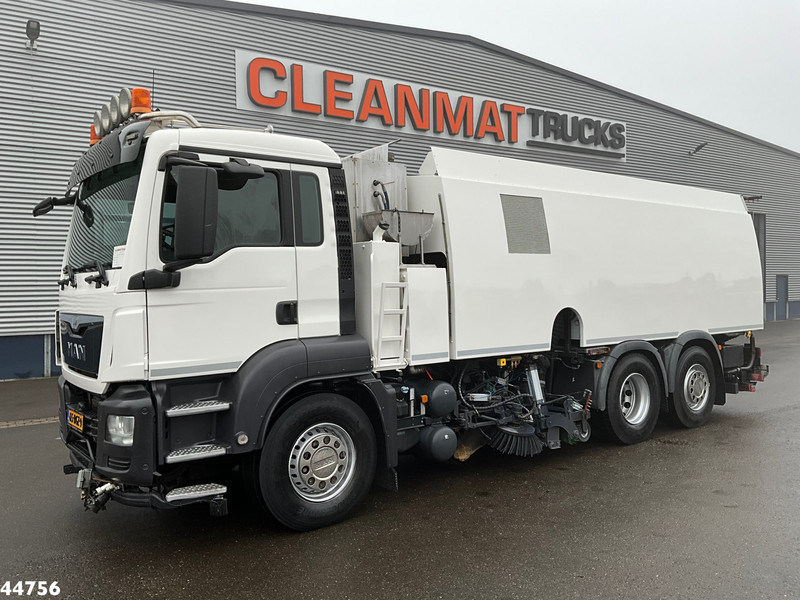 MAN TGS 26.440 Euro 6 Beam S14000 Wegdekreiniger - Feiebil: bilde 3 MAN TGS 26.440 Euro 6 Beam S14000 Wegdekreiniger - Feiebil: bilde 3