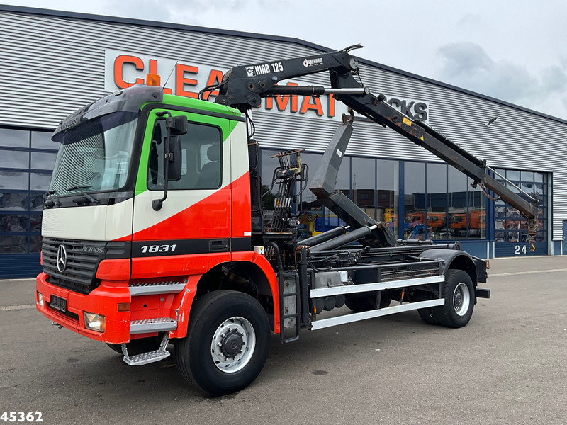 Mercedes-Benz Actros 1931 AK 4x4 Hiab 12 Tonmeter laadkraan - Krokbil, Kranbil: bilde 1 Mercedes-Benz Actros 1931 AK 4x4 Hiab 12 Tonmeter laadkraan - Krokbil, Kranbil: bilde 1