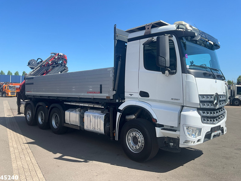 Mercedes-Benz Arocs 3251 8x4 Euro 6 Retarder Palfinger 34 Tonmeter laadkraan + Fly-Jib Just 146.766 km! - Tippbil, Kranbil: bilde 4 Mercedes-Benz Arocs 3251 8x4 Euro 6 Retarder Palfinger 34 Tonmeter laadkraan + Fly-Jib Just 146.766 km! - Tippbil, Kranbil: bilde 4