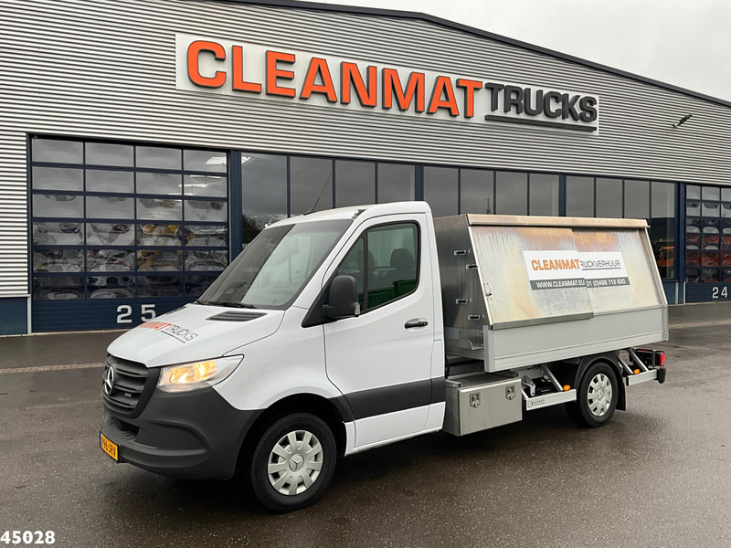 Mercedes-Benz Sprinter 317 1.9 CDI Veeg-vuil kipper - Tippbil: bilde 3 Mercedes-Benz Sprinter 317 1.9 CDI Veeg-vuil kipper - Tippbil: bilde 3