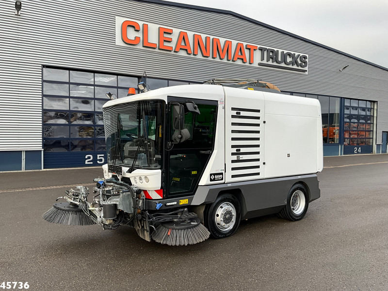 Ravo 540 Euro 6 with new 3-rd brush! - Feiebil: bilde 4 Ravo 540 Euro 6 with new 3-rd brush! - Feiebil: bilde 4