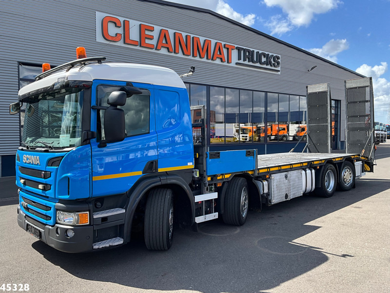 Scania P 410 8x2 Euro 6 Retarder Autotransporter met hydraulische oprijrampen - Transporter lastebil: bilde 1 Scania P 410 8x2 Euro 6 Retarder Autotransporter met hydraulische oprijrampen - Transporter lastebil: bilde 1