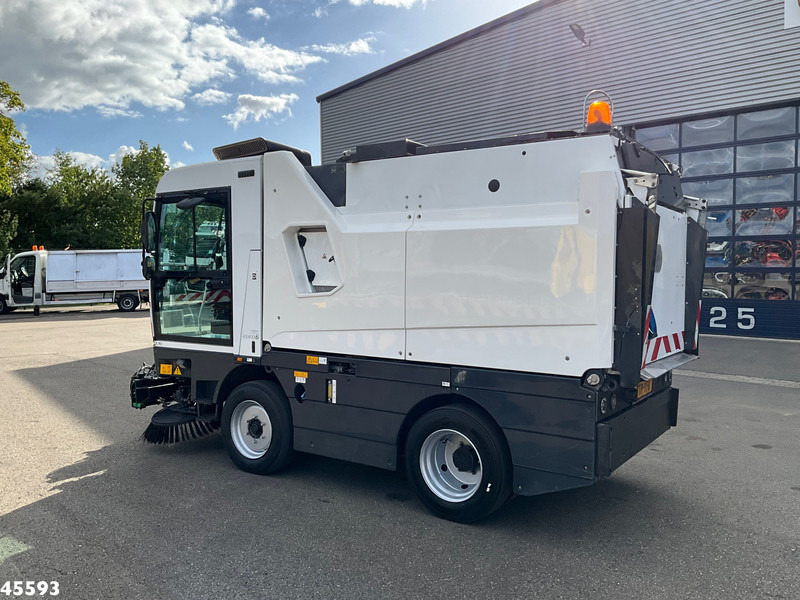 Schmidt Compact 400 Euro 6 with 3-rd brush - Feiebil: bilde 2 Schmidt Compact 400 Euro 6 with 3-rd brush - Feiebil: bilde 2