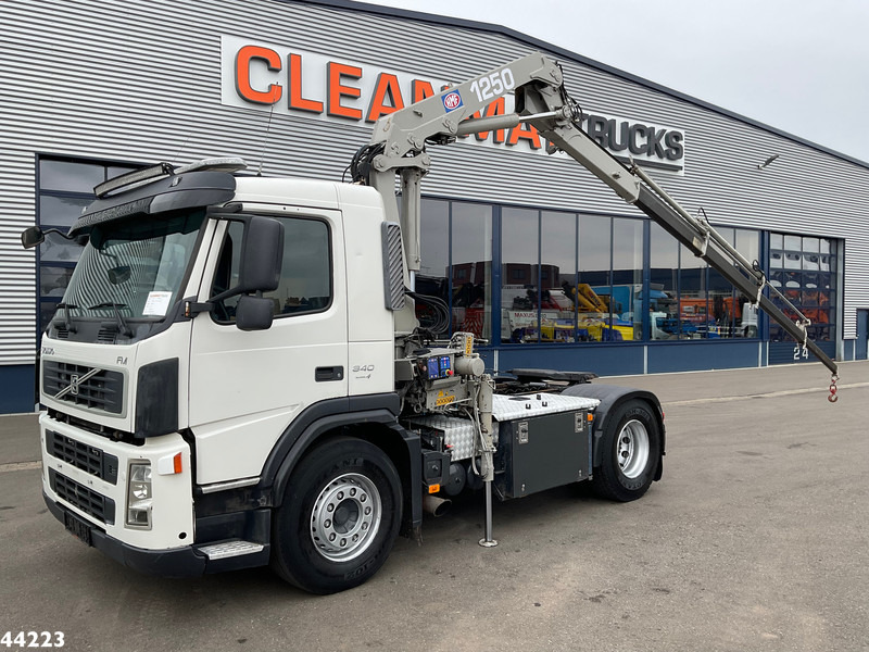 Volvo FM 340 HMF 12 Tonmeter laadkraan - Trekkvogn: bilde 1 Volvo FM 340 HMF 12 Tonmeter laadkraan - Trekkvogn: bilde 1