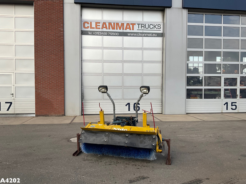 NIDO H15-150 - Utstyr: bilde 1 NIDO H15-150 - Utstyr: bilde 1