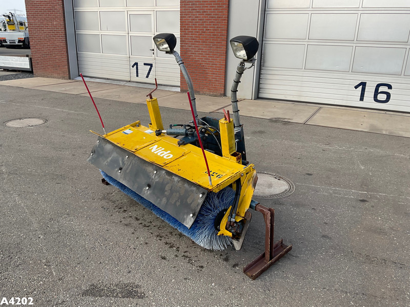 NIDO H15-150 - Utstyr: bilde 2 NIDO H15-150 - Utstyr: bilde 2