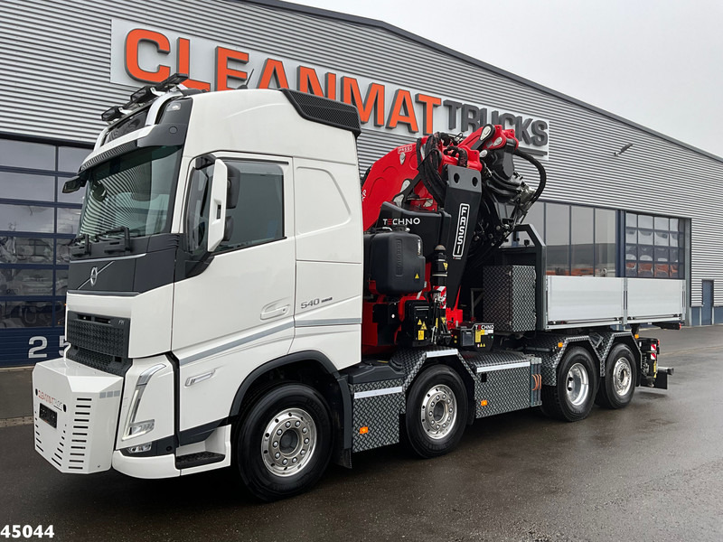 Volvo FH 540 8x2 Fassi 145 Tonmeter laadkraan + Fly-JIb Just 7.187 Km! Demo voertuig! - Kranbil: bilde 3 Volvo FH 540 8x2 Fassi 145 Tonmeter laadkraan + Fly-JIb Just 7.187 Km! Demo voertuig! - Kranbil: bilde 3