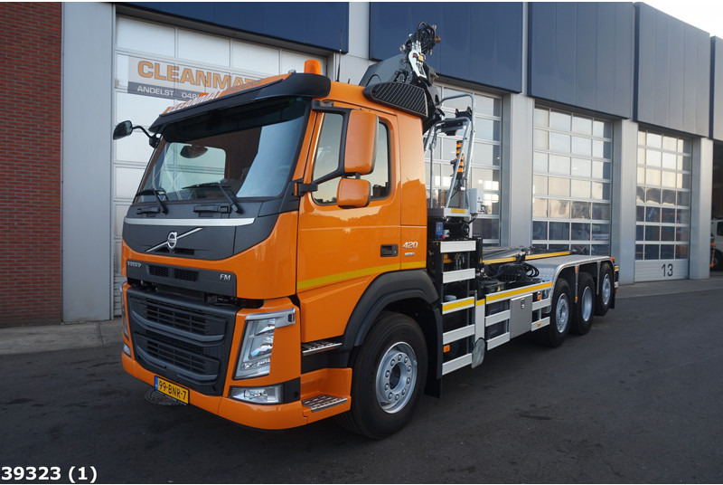 Volvo FM 420 8x2 HMF 26 Tonmeter laadkraan - Krokbil, Kranbil: bilde 2 Volvo FM 420 8x2 HMF 26 Tonmeter laadkraan - Krokbil, Kranbil: bilde 2