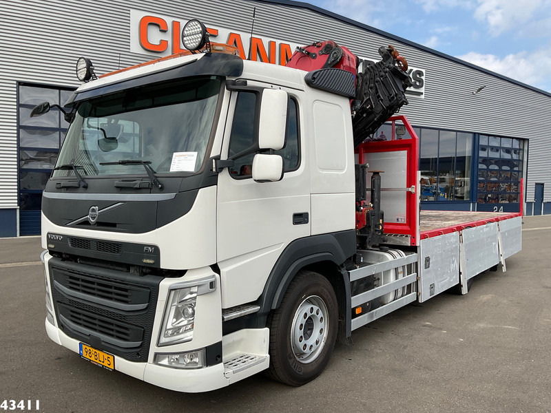 Volvo FM 500 Euro 6 HMF 32 Tonmeter laadkraan Just 166.643 km! - Kranbil: bilde 3 Volvo FM 500 Euro 6 HMF 32 Tonmeter laadkraan Just 166.643 km! - Kranbil: bilde 3