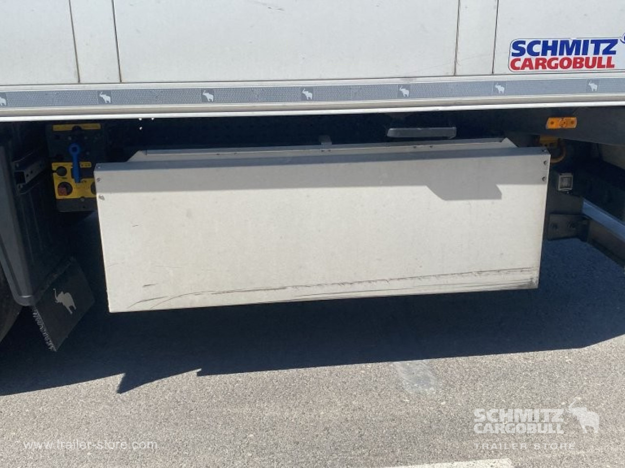 SCHMITZ Semiremolque Frigo Standard - Isotermisk semitrailer: bilde 3 SCHMITZ Semiremolque Frigo Standard - Isotermisk semitrailer: bilde 3