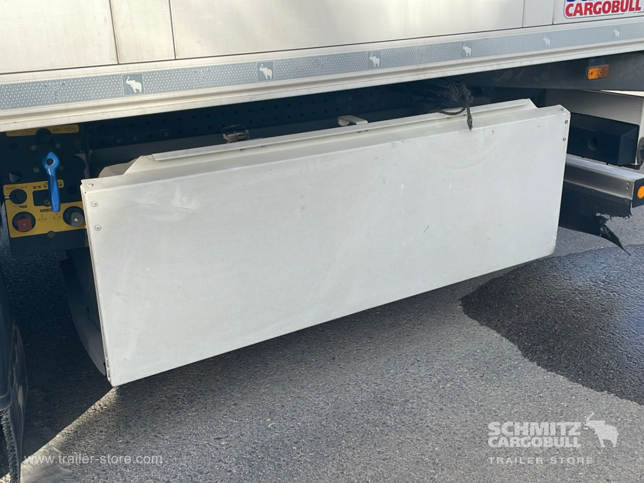 SCHMITZ Semiremolque Frigo Standard - Isotermisk semitrailer: bilde 4 SCHMITZ Semiremolque Frigo Standard - Isotermisk semitrailer: bilde 4