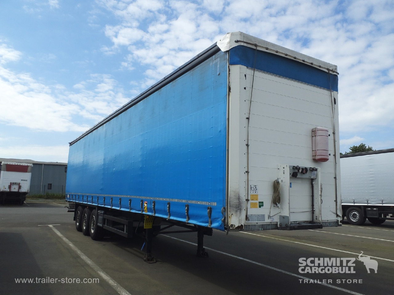SCHMITZ Curtainsider Standard - Gardintrailer: bilde 1 SCHMITZ Curtainsider Standard - Gardintrailer: bilde 1