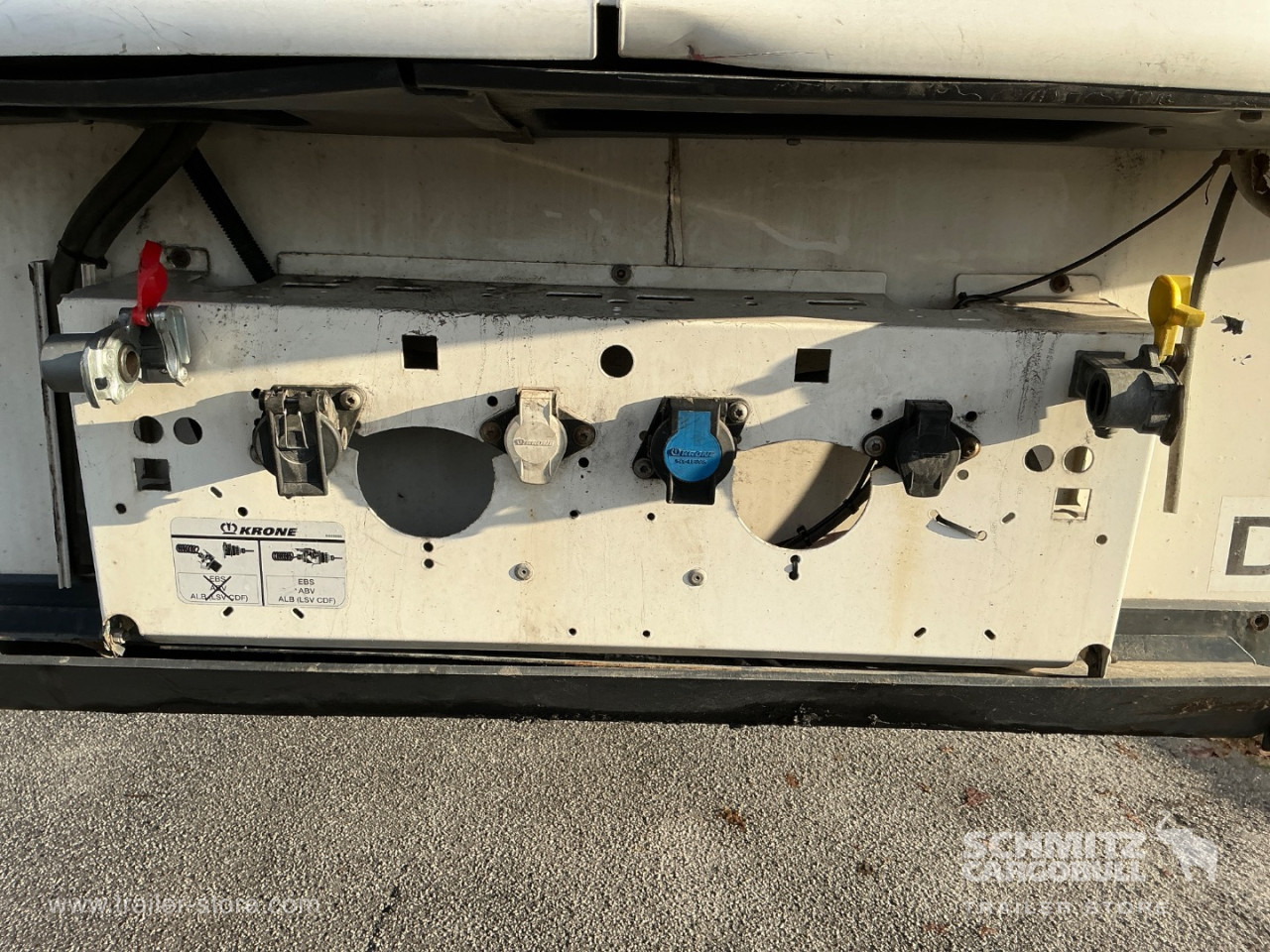 KRONE Reefer Standard - Isotermisk semitrailer: bilde 4 KRONE Reefer Standard - Isotermisk semitrailer: bilde 4