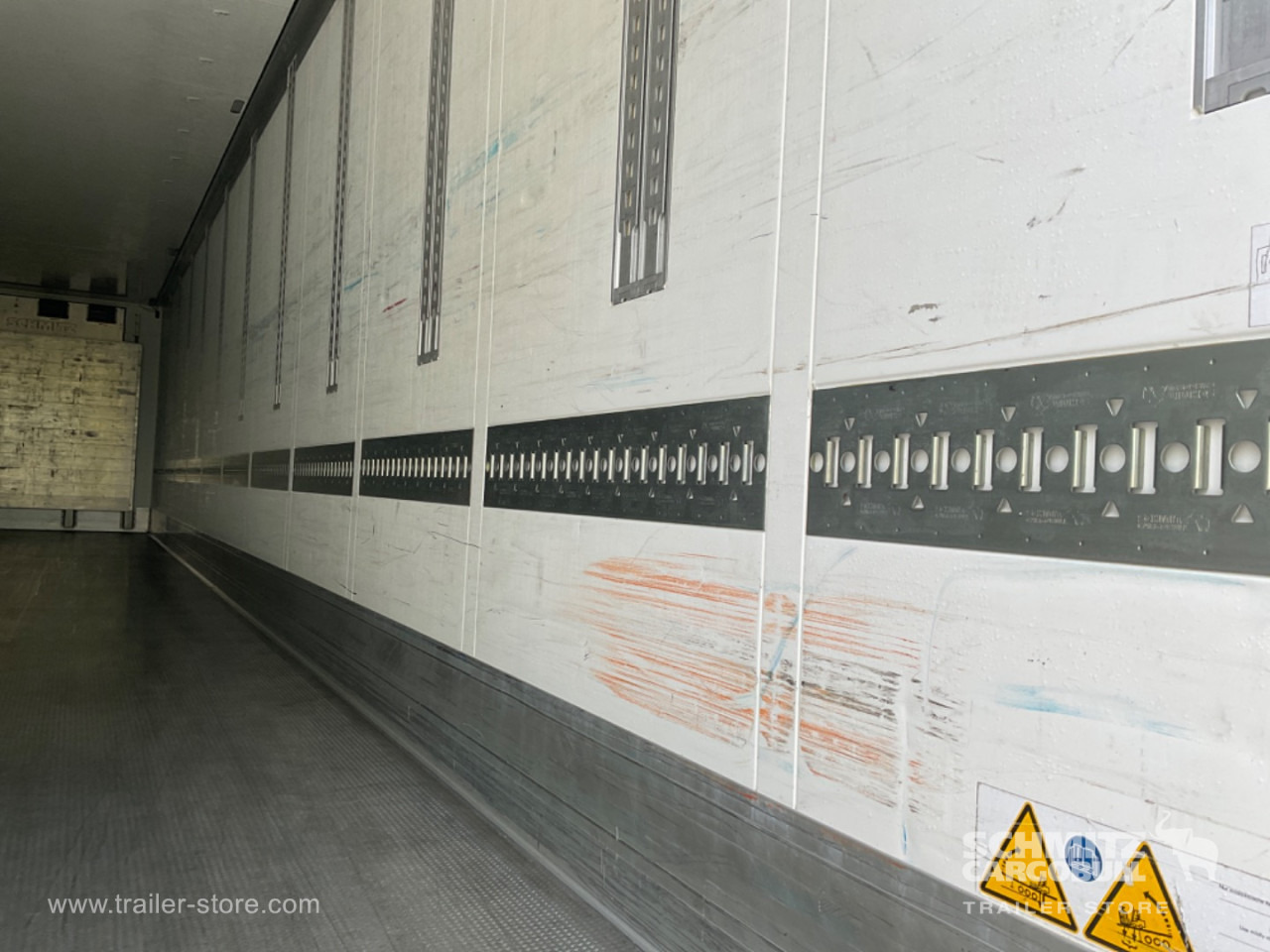 SCHMITZ Reefer Standard Double deck - Isotermisk semitrailer: bilde 4 SCHMITZ Reefer Standard Double deck - Isotermisk semitrailer: bilde 4