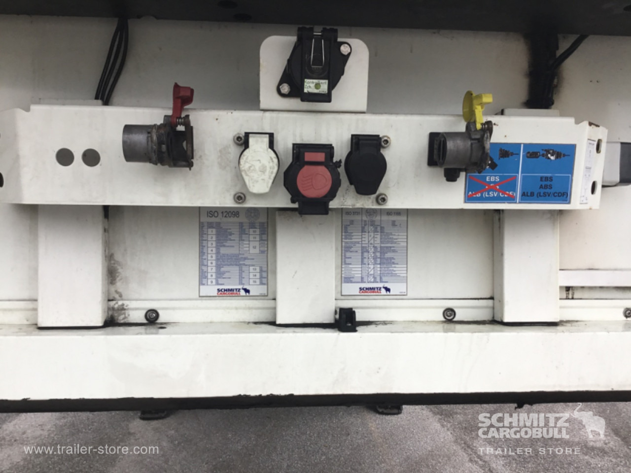 SCHMITZ Reefer Standard Double deck - Isotermisk semitrailer: bilde 4 SCHMITZ Reefer Standard Double deck - Isotermisk semitrailer: bilde 4
