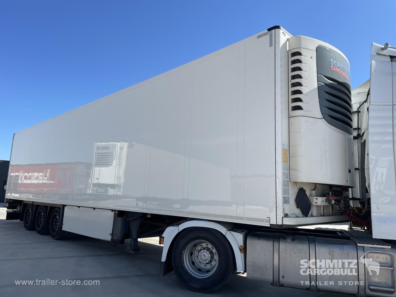 SCHMITZ Semiremolque Frigo Multitemperatura - Isotermisk semitrailer: bilde 1 SCHMITZ Semiremolque Frigo Multitemperatura - Isotermisk semitrailer: bilde 1