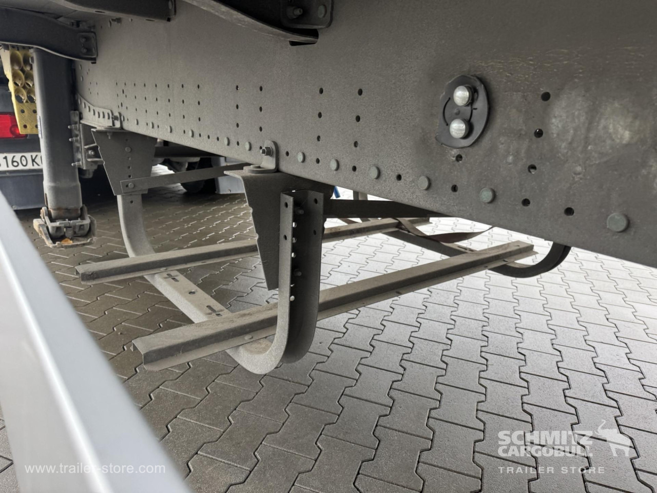 SCHMITZ Curtainsider Standard - Gardintrailer: bilde 2 SCHMITZ Curtainsider Standard - Gardintrailer: bilde 2