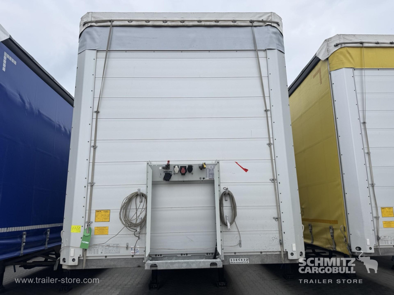 SCHMITZ Curtainsider Standard - Gardintrailer: bilde 4 SCHMITZ Curtainsider Standard - Gardintrailer: bilde 4