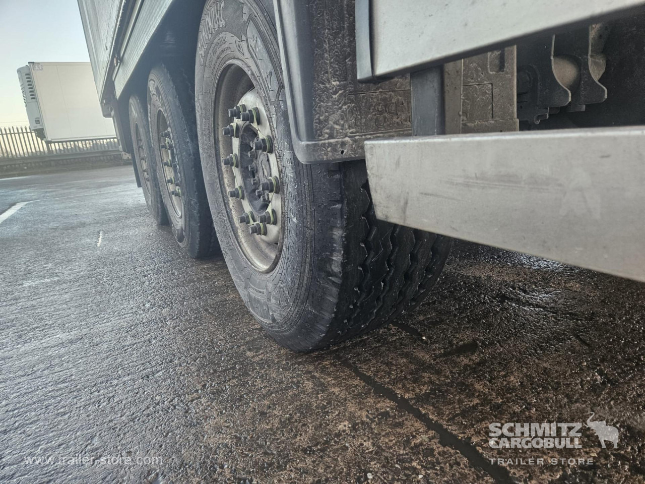 SCHMITZ Reefer Multitemp - Isotermisk semitrailer: bilde 5 SCHMITZ Reefer Multitemp - Isotermisk semitrailer: bilde 5