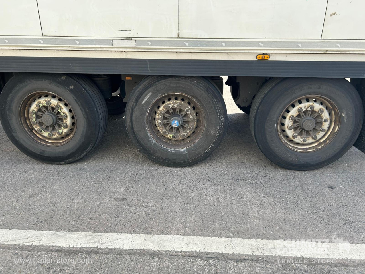 SCHMITZ Reefer Multitemp - Isotermisk semitrailer: bilde 4 SCHMITZ Reefer Multitemp - Isotermisk semitrailer: bilde 4