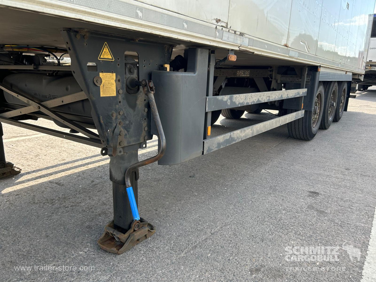 SCHMITZ Reefer Multitemp - Isotermisk semitrailer: bilde 2 SCHMITZ Reefer Multitemp - Isotermisk semitrailer: bilde 2