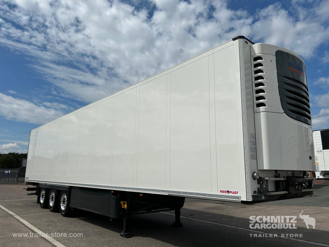 SCHMITZ Reefer Multitemp - Isotermisk semitrailer: bilde 1 SCHMITZ Reefer Multitemp - Isotermisk semitrailer: bilde 1