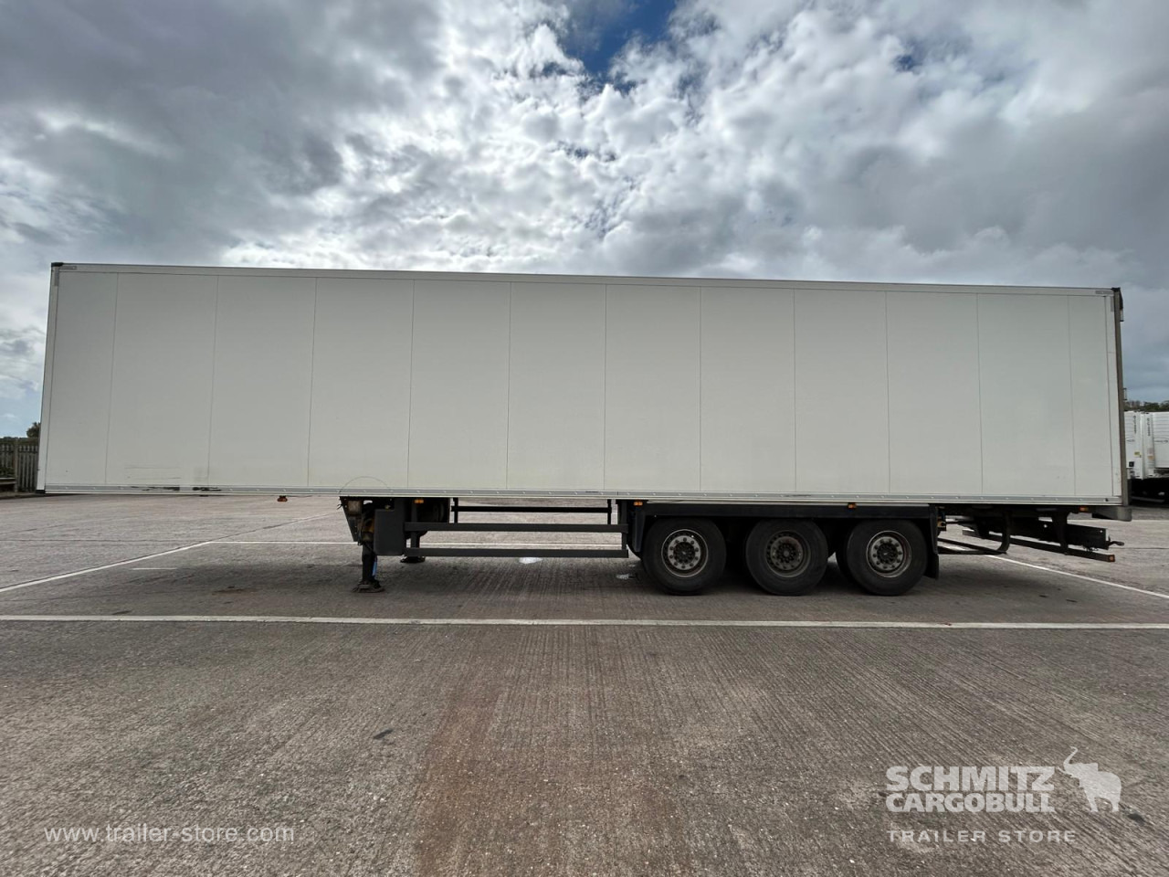SCHMITZ Reefer Standard - Isotermisk semitrailer: bilde 2 SCHMITZ Reefer Standard - Isotermisk semitrailer: bilde 2