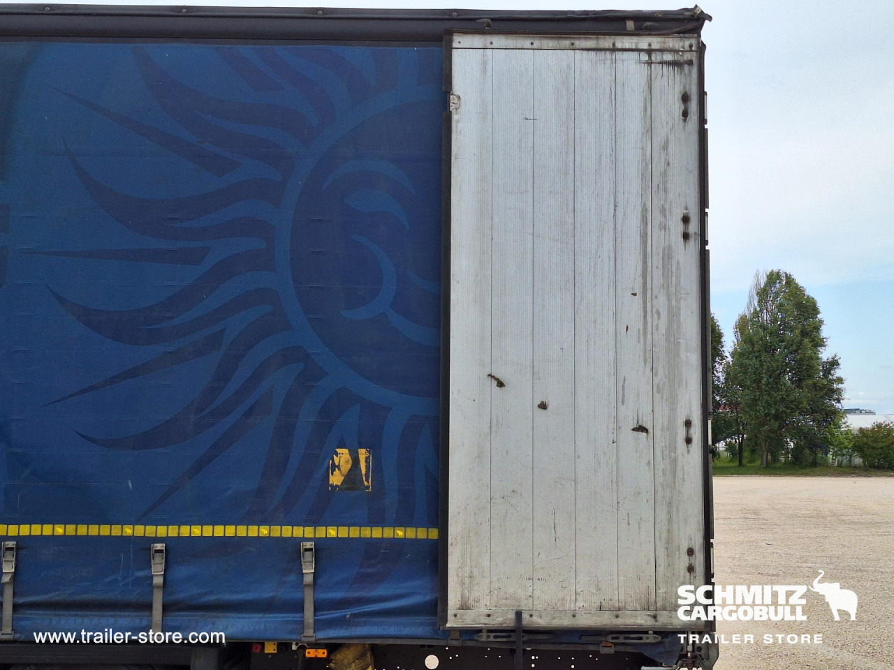 SCHMITZ Curtainsider Mega - Gardintrailer: bilde 2 SCHMITZ Curtainsider Mega - Gardintrailer: bilde 2