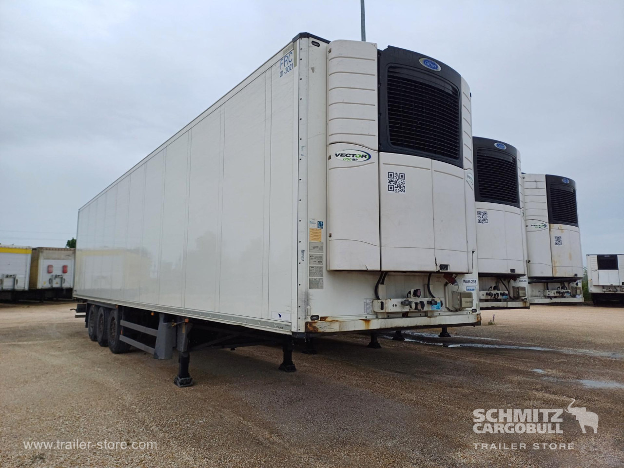SCHMITZ Reefer Standard - Isotermisk semitrailer: bilde 1 SCHMITZ Reefer Standard - Isotermisk semitrailer: bilde 1