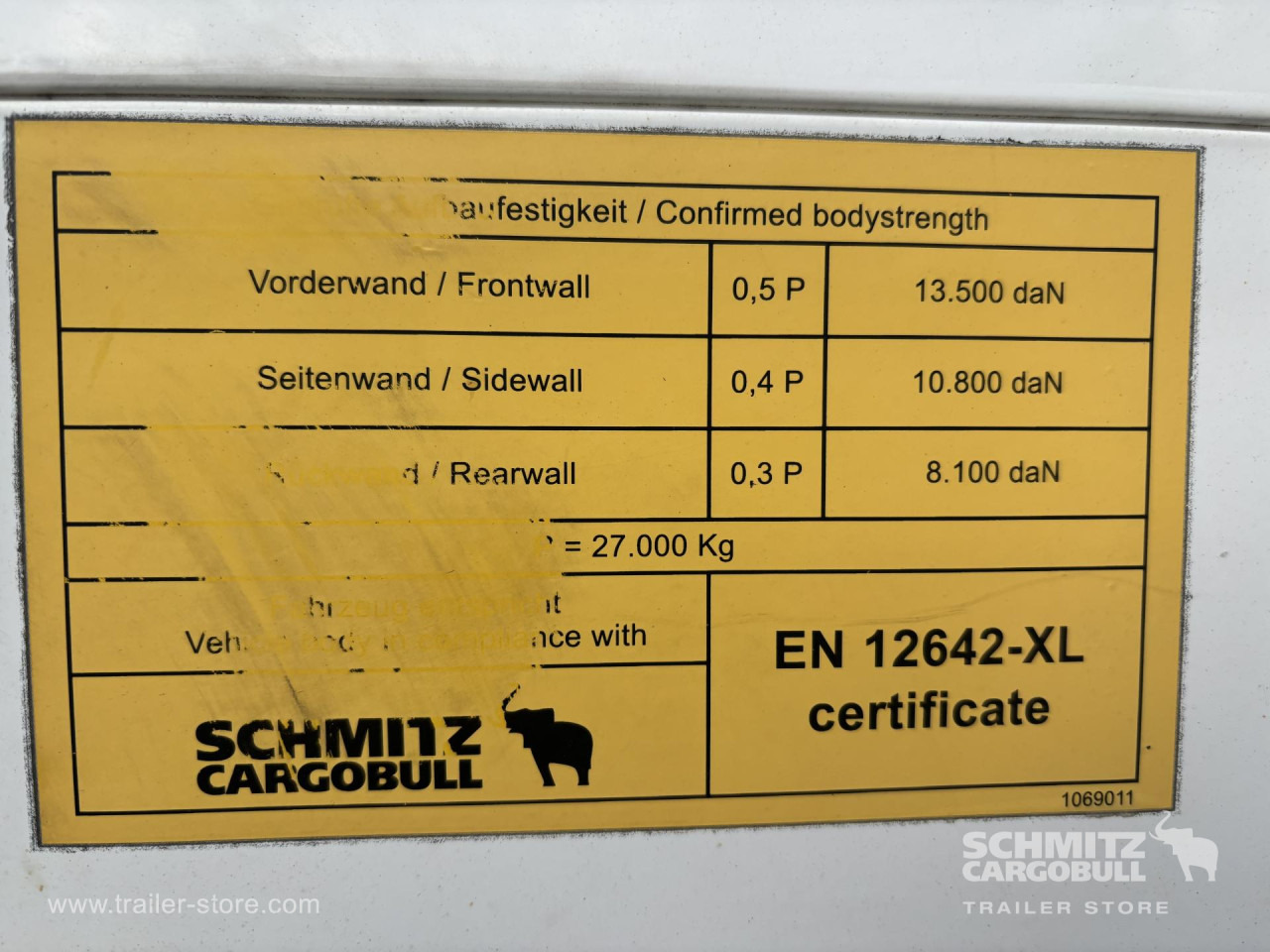 SCHMITZ Curtainsider Mega - Gardintrailer: bilde 3 SCHMITZ Curtainsider Mega - Gardintrailer: bilde 3